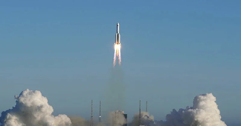 Cənubi Koreya bildirib ki, KXDR raketi təxminən 1,1 min km uçub