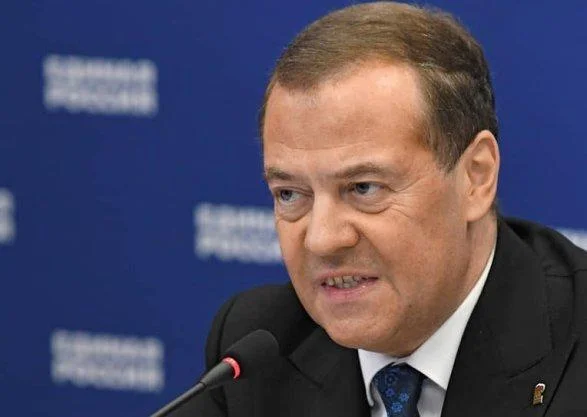 Medvedev Zelenskiyə cavab verdi Və Rusiya ilə faşist Almaniyasını eyniləşdirdi AzPolitika onlayn siyasiictimai qəzet