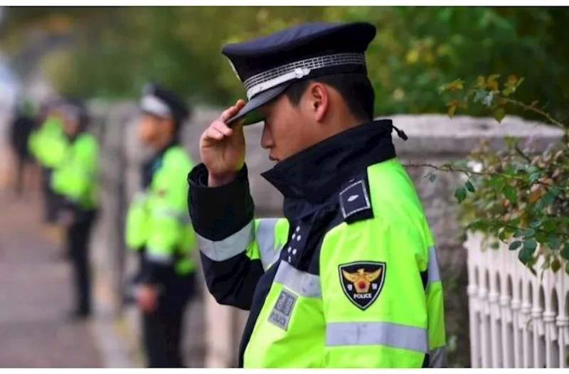 Cənubi Koreyada polis prezidenti həbs etməkdən boyun qaçırıb KİV