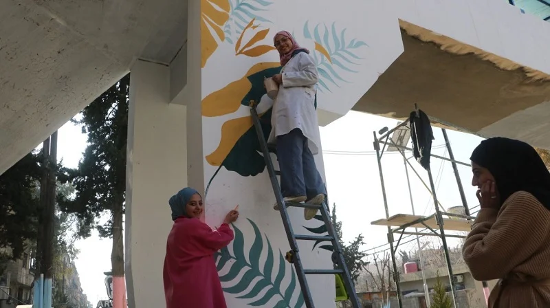 Suriyalı gənclər Dəməşqə yeni nəfəs gətirir FOTOLAR