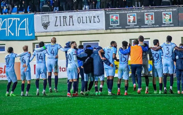 Zirə futbolçusu ilə müqaviləni ləğv etdi