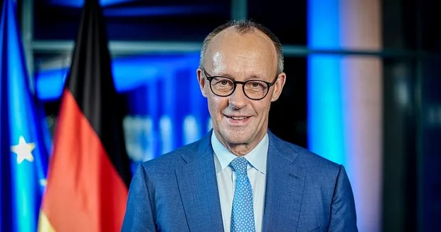 Мерц назвал критической ситуацию в немецкой экономике