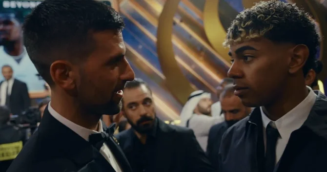 Cokoviç Yamaldan oğluyla şəkil çəkdirmək üçün xahiş etdi