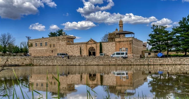 Türkiyənin turizmdə yeni uğuru: 4 tarixi kənd “Ən Yaxşı Turizm Kəndləri” siyahısına daxil edildi