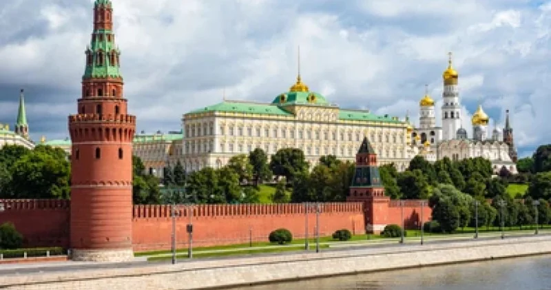 Öz gözlərində tiri görməyənlər...