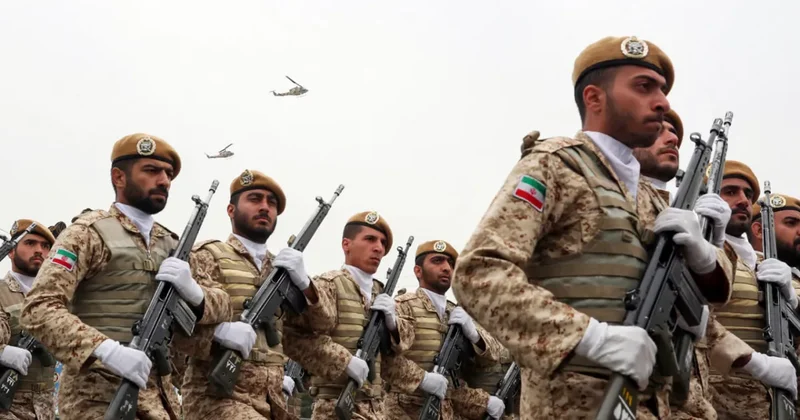 Иранская армия приведена в состояние боевой готовности