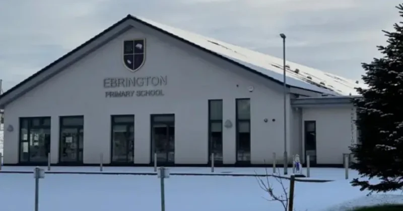 Böyük Britaniyada əlverişsiz hava şəraiti ilə əlaqədar yüzlərlə məktəbin bağlandığı açıqlanıb