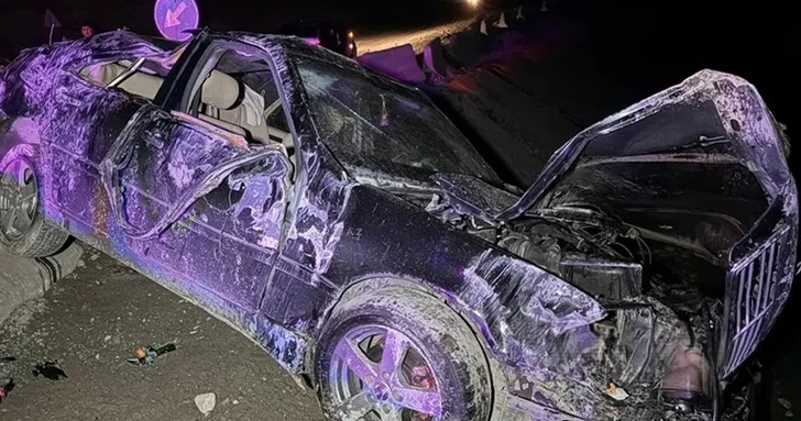 В результате ДТП в Агсу погибла 24 летняя девушка