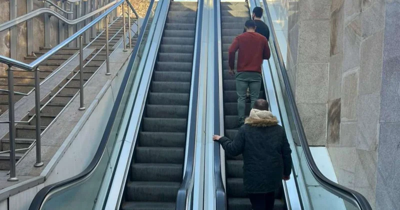 Sakinlərin narazı qaldığı eskalatorlar işə salındı VİDEO