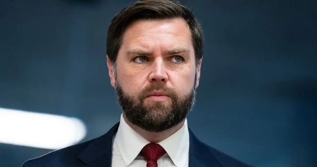 ABŞ da bir kişi J.D. Vance in evinə hücum etdi