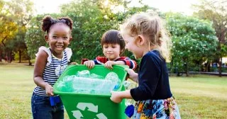 Təkrar emal sənayesi: daha çox iş, daha çox gəlir