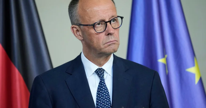 Fridrix Merts alman iqtisadiyyatının bəzi sektorlarında yaranan vəziyyəti kritik adlandırıb