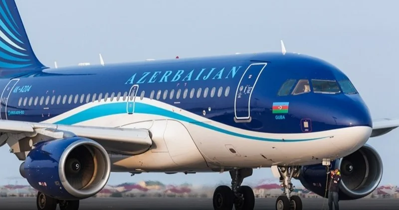 Экипаж AZAL предотвратил попытку проникновения на рейс в Баку Minval Politika