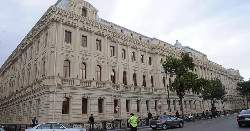 Bakıda bu məktəbi polis 24 saat qoruyacaq