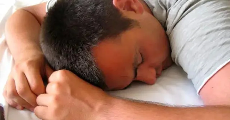 Hər kəsə 8 saat yuxu vacib deyil