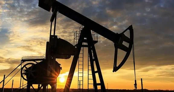 Neft ucuzlaşır: Azərbaycanı nə gözləyir? İqtisadçı AÇIQLADI