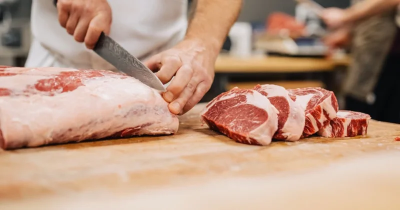 Livan və Litvadan ət gətirilməsinə qadağa qoyuldu