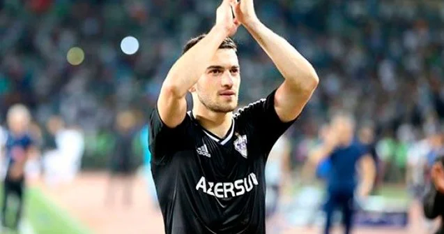 Qara Qarayev karyerasını bitirməyə yaxındır bir neçə klubdan təklif var, amma...