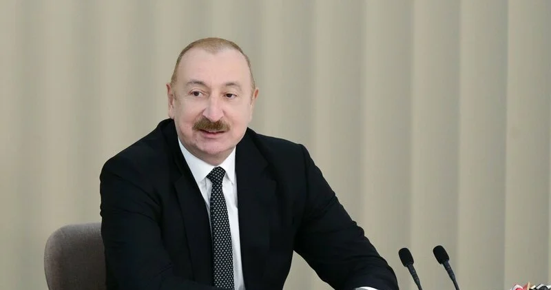 Prezidentdən məmurlara sərt xəbərdarlıq: Sərəncam özünü çox gözlətməyəcək”