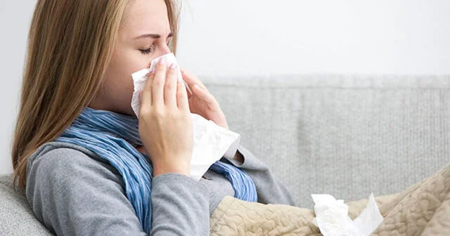 Ölkədə sürətlə yayılan yeni virus adi qripdir, yoxsa COVID?