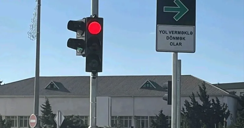 Bakıda yeni YOL NİŞANLARI: Qırmızı da sağa dönmək olar