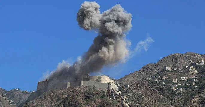 Daha bir prezident sarayı ətrafında atışma...