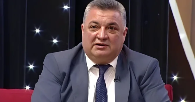 Namiq Məna qızı, kürəkəni və nəvəsinin düşdüyü ağır qəzadan danışdı