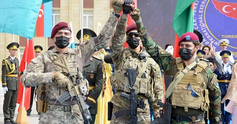 Двигатель полного взаимопонимания