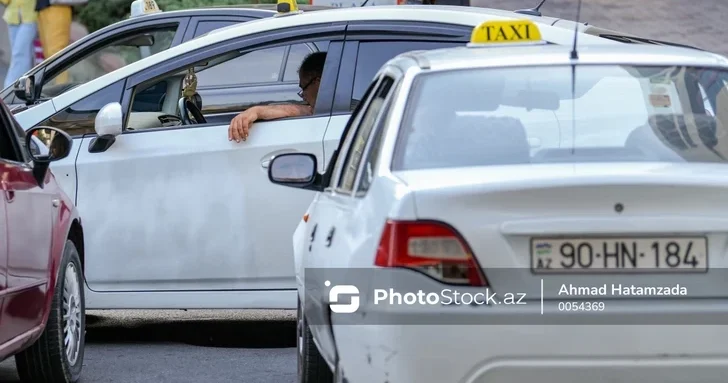 AYNA: Количество такси в Баку превышает спрос