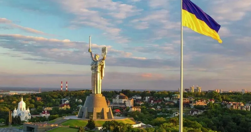 KİV: “İstəklilər koalisiyası nda Kiyevə dəstək məsələsində fikir ayrılıqları dərinləşir