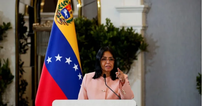 Tramp niyə məhz Rodrigesi prezident seçdi? Sensasion faktlar