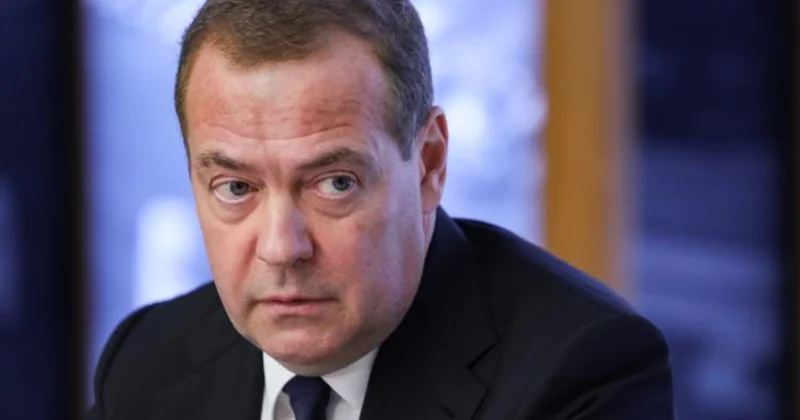 Медведев ответил Америке фото