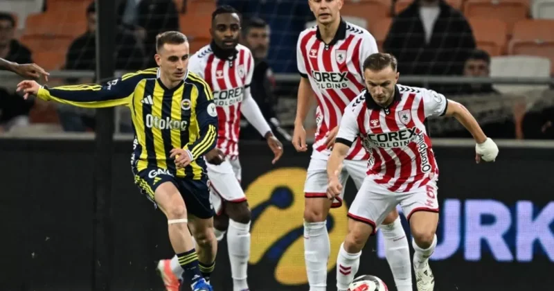 Фенербахче вышел в финал Суперкубка Турции