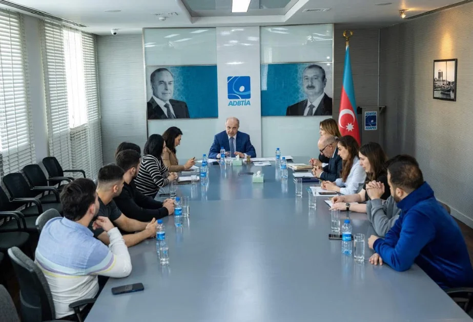 Azərbaycan İdman Akademiyasında Koventri Universitetinə qəbul olunan tələbələrlə görüş keçirilib