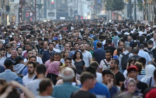 Türkiyə əhalisinin sayı açıqlanıb