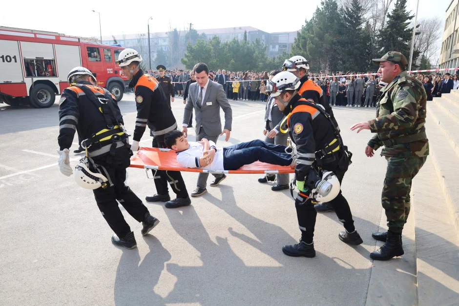 FHN “Məktəblinin dostu” layihəsinin iştirakçıları üçün təlimlər keçirdi VİDEO