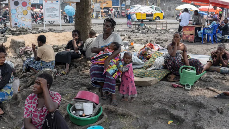 KİV: Afrika ölkəsində yüzlərlə qadın məhbus zorlanaraq yandırılıb