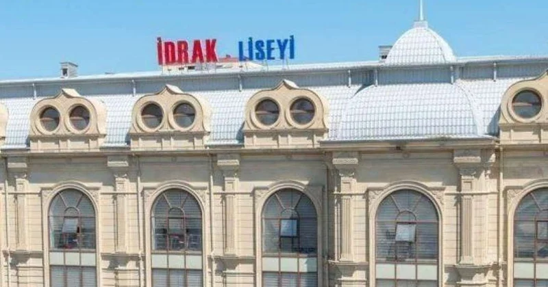 Polis müəllimi güllələyən 10 cu sinif şagirdini saxladı