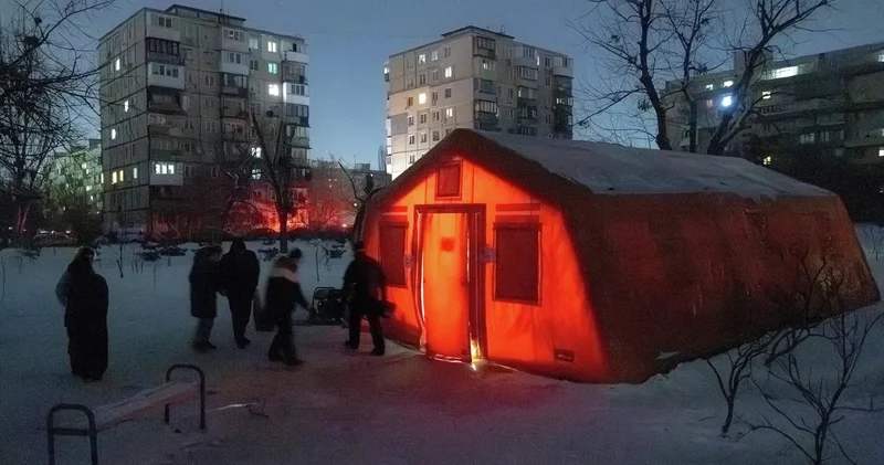 “Rusiya soyuq və qaranlıqla ukraynalıları sındırmağa çalışır, amma əks nəticə əldə edir“ “Financial Times“