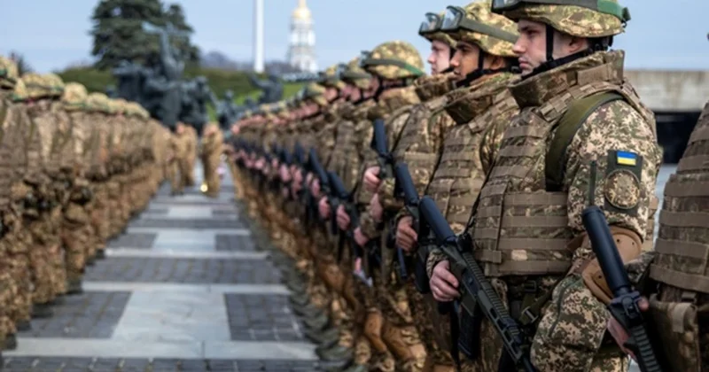 СМИ: Россия не требовала сокращения численности ВСУ на переговорах в Абу Даби