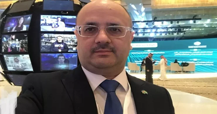 Azərbaycan BƏƏ əlaqələri ən zirvə nöqtədə Rasim Abdulla yazır