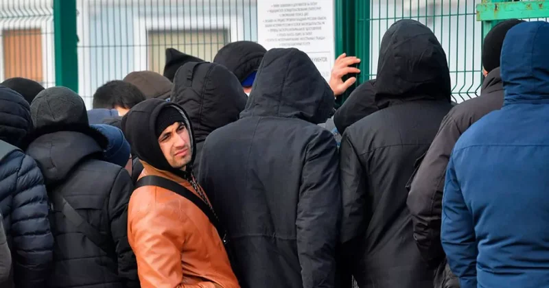 Почти 200 граждан Узбекистана запросили убежище в России