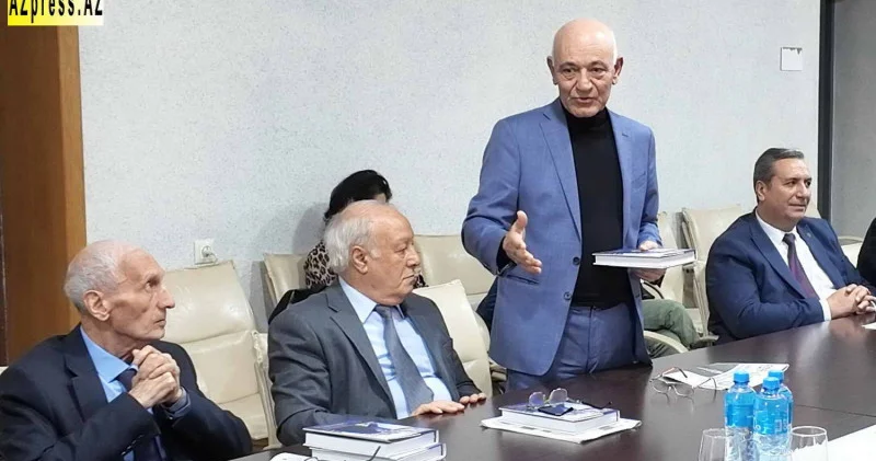 Ümud yüklü qatar və uğur platforması Vaqif Bəhmənli yazır