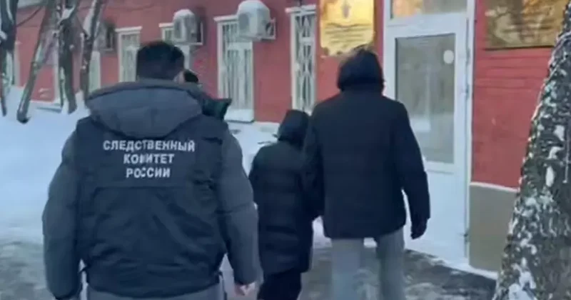В Москве задержана группа полицейских за незаконную легализацию 2 тыс мигрантов видео