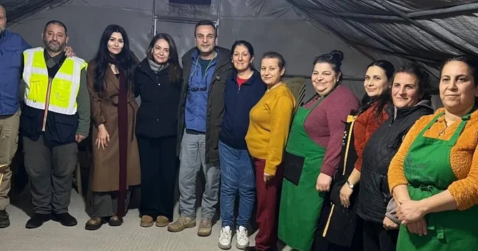 Türkiyəli məşhurlar Hataya yollandı Anım tədbirlərində iştirak edirlər