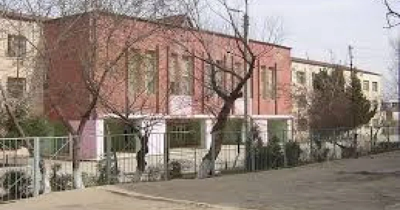 Məktəbdə döyüldüyü iddia edilən şagirdin vəziyyəti açıqlanıb
