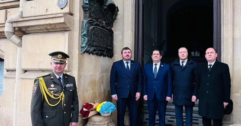 В Баку отметили 34 ю годовщину дипотношений Азербайджана и Украины