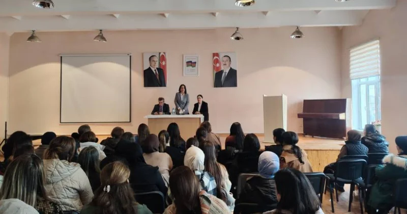 Astara rayonunda valideynlər üçün maarifləndirici tədbir keçirilib