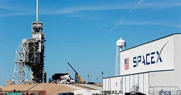 SpaceX Çin investorlarına gizli şəkildə səhm satmaqda şübhəli bilinir...