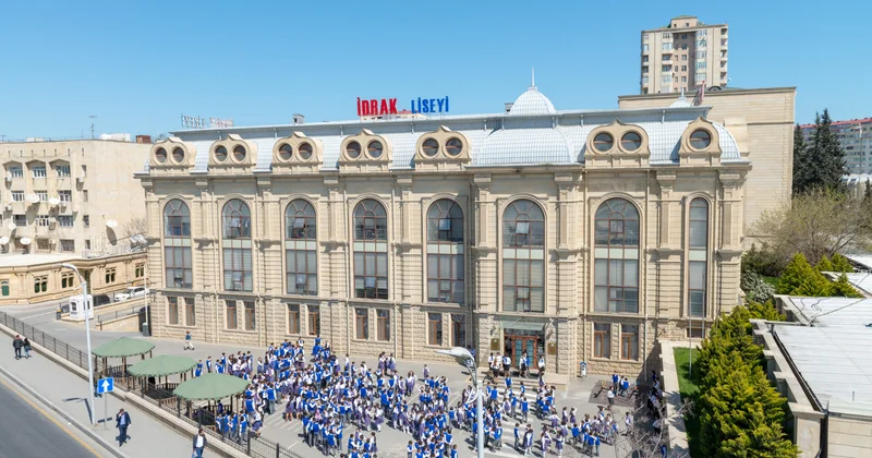 Nida XəbərBakıda müəllimin güllələndiyi İdrak liseyi görün kimindir Foto